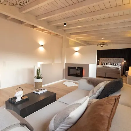 Apartment Loft19 Neu Design Luxus Maisonette Balkon Fuer 2 Personen